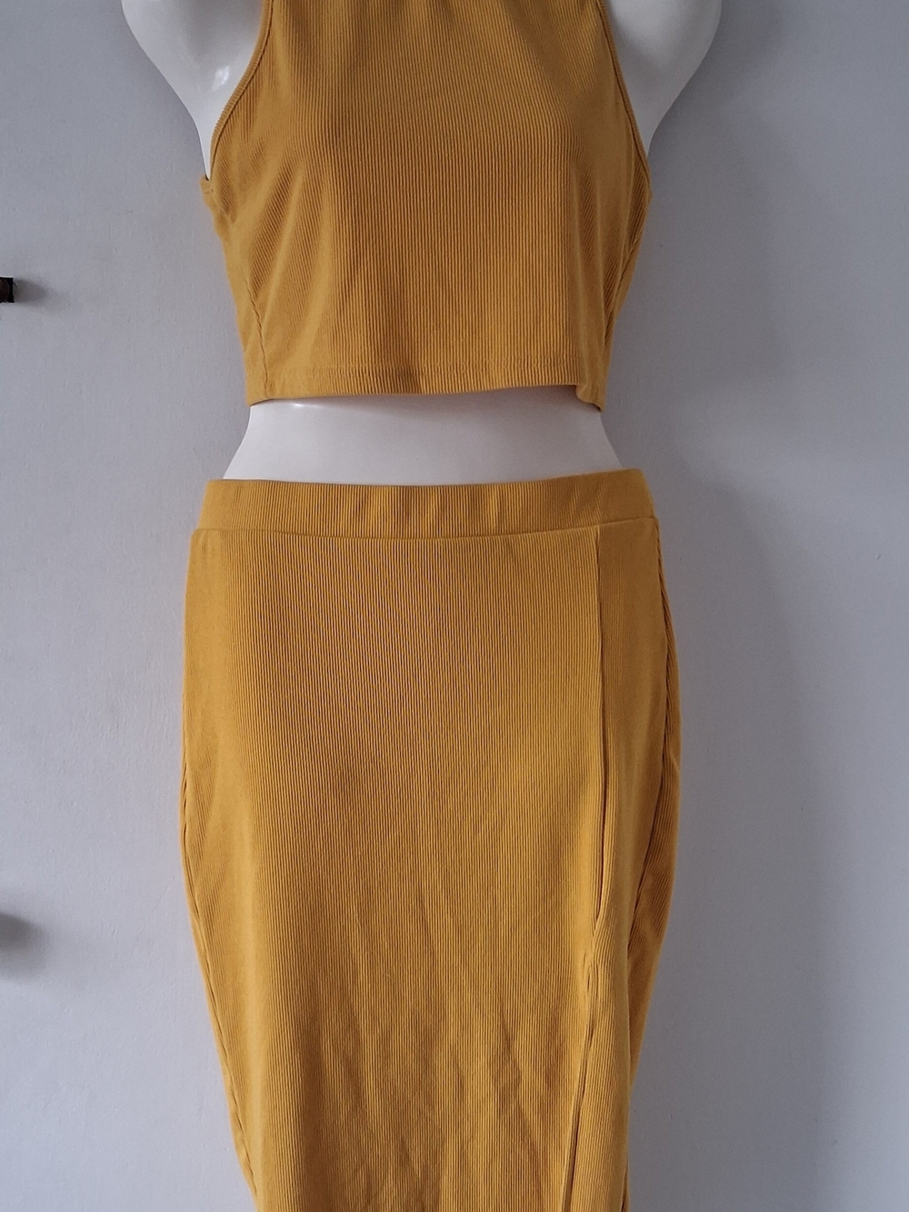 Women’s Mustard Ribbed Midi Skirt